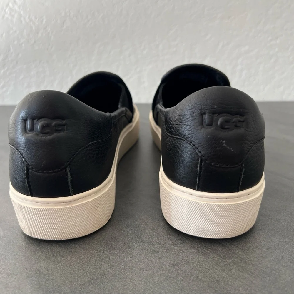 UGG Black Leather‎ Slip On Slides Sneakers Casual Shoes Women’s Size 9